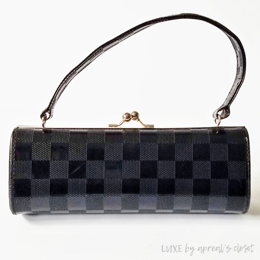 Checkered Hard Case Kiss Lock Handbag